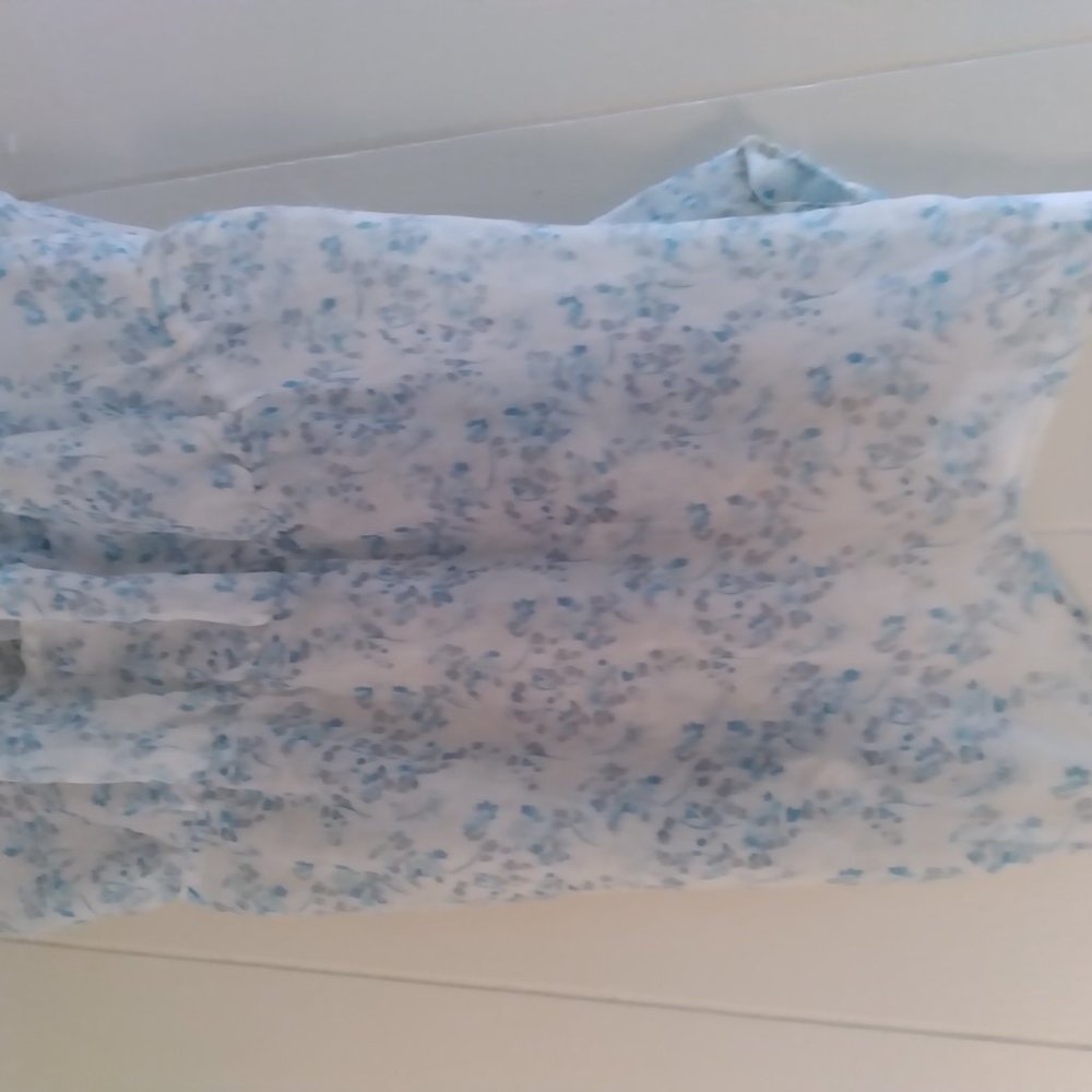 Tanktop - Picture 3 of 4